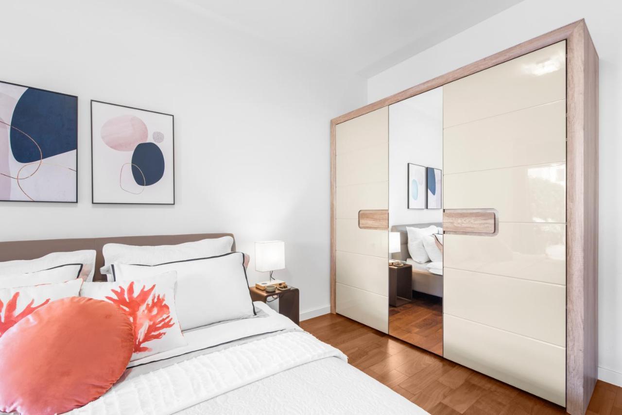 Luxury New Apartment With Private Garden Near The Beach! Poreč Eksteriør bilde